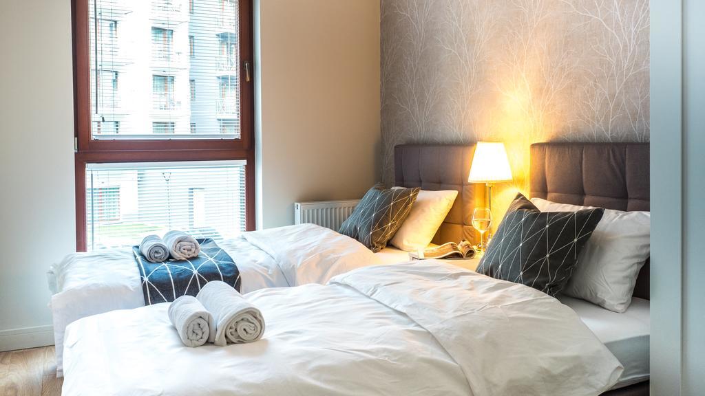 City Center - Riverside By Apartmore Gdańsk Extérieur photo